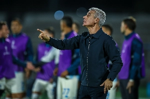 ge - Grêmio: Castro admite que Carlos Vinicius não deveria bater terceiro pênalti: 