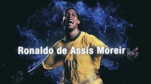 Notícias ao Minuto Brasil - Esporte - Netflix anuncia data de estreia de minissérie documental sobre Ronaldinho Gaúcho