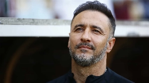 Notícias ao Minuto Brasil - Esporte - Vitor Pereira, ex-Flamengo e Corinthians, é anunciado como técnico do Nottingham Forest