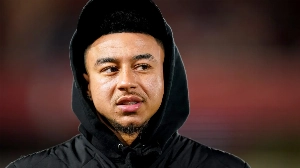 Notícias ao Minuto Brasil - Esporte - Corinthians anuncia contratação do meia inglês Jesse Lingard