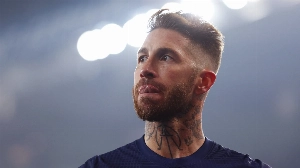 Notícias ao Minuto Brasil - Esporte - Sergio Ramos será um dos investidores na 