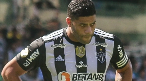 Notícias ao Minuto Brasil - Esporte - Hulk balança entre futuro no Atlético-MG ou Fluminense