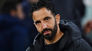 Notícias ao Minuto Brasil - Esporte - Manchester United vira sobre o Crystal Palace e encerra má fase na Premier League