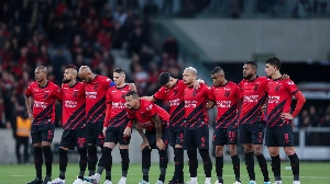 Notícias ao Minuto Brasil - Esporte - Athletico-PR visita Bahia de olho na liderança e tenta manter embalo no Brasileirão