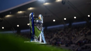 Notícias ao Minuto Brasil - Esporte - Champions League começa com ingleses gastões favoritos