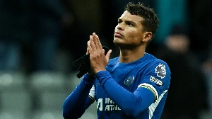 Notícias ao Minuto Brasil - Esporte - Mãe de Thiago Silva morre cinco dias após jogador perder o sogro