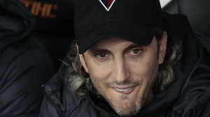 Notícias ao Minuto Brasil - Esporte - Zubeldía vai passar por procedimento no coração e data de retorno é dúvida