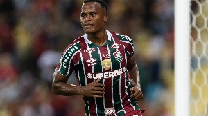 Notícias ao Minuto Brasil - Esporte - Fluminense 'sairia no negativo' caso cobrisse proposta do Palmeiras por Arias