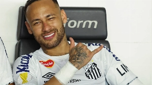 Notícias ao Minuto Brasil - Esporte - Jogadores de futebol que apareceram em filmes: Brasileiros surpreendem!