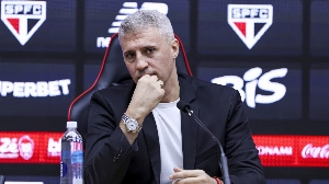 Notícias ao Minuto Brasil - Esporte - Quais os segredos de Crespo que revolucionaram o São Paulo em quase 50 dias