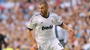 Notícias ao Minuto Brasil - Esporte - Benzema é anunciado por novo time da Arábia após polêmica com Al-Ittihad