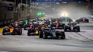 Notícias ao Minuto Brasil - Esporte - Calendário de lançamentos da F1 está completo: saiba quem vai mostrar o que