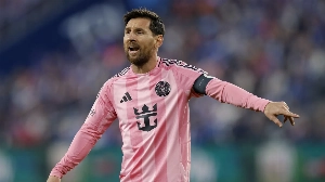 Notícias ao Minuto Brasil - Esporte - Inter Miami goleia New York, e Messi busca taça inédita da MLS contra Vancouver de Müller