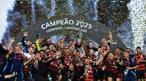 Notícias ao Minuto Brasil - Esporte - Flamengo ganha posição em lista de clubes mais ricos do mundo; Real lidera