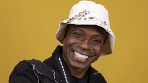 Notícias ao Minuto Brasil - Esporte - Com dívida milionária, Edilson Capetinha pode perder cachê do BBB26