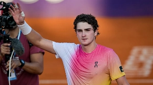 Notícias ao Minuto Brasil - Esporte - Adversário de Fonseca subiu 640 posições em dois anos e nunca foi campeão