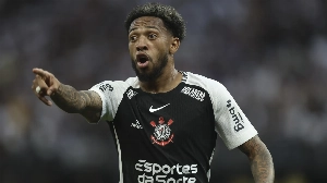Notícias ao Minuto Brasil - Esporte - Do sumiço à lesão, veja a linha do tempo da polêmica com Martínez no Corinthians