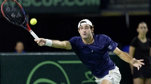 Notícias ao Minuto Brasil - Esporte - Heide vence e empata para o Brasil na disputa contra o Canadá na Copa Davis