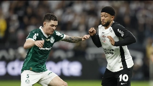 Notícias ao Minuto Brasil - Esporte - Corinthians e Palmeiras fazem 1º dérbi do ano após 2025 de soberania alvinegra