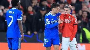 Notícias ao Minuto Brasil - Esporte - UEFA afasta Prestianni e jogador está fora do duelo Real Madrid-Benfica