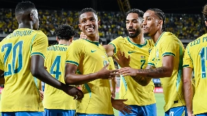 Notícias ao Minuto Brasil - Esporte - Brasil faz bom jogo e vence Croácia em último teste antes de convocação para a Copa