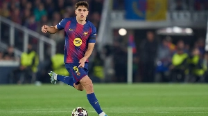 Notícias ao Minuto Brasil - Esporte - Barcelona tem zagueiro expulso e vê Atlético abrir vantagem na Champions