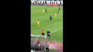 Notícias ao Minuto Brasil - Esporte - Jorge Jesus dá “show” à beira do campo e dancinha viraliza na web; veja