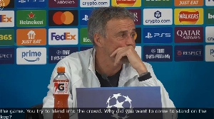 Notícias ao Minuto Brasil - Esporte - Luis Enrique arranca risos na coletiva de imprensa: “Não percebi um c...”