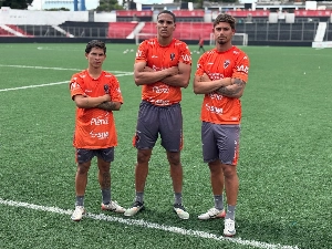 ge - IAC anuncia zagueiros e atacante para a disputa da Bezinha