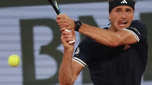 Notícias ao Minuto Brasil - Esporte - Alexander Zverev se classifica para as oitavas de final de Roland Garros