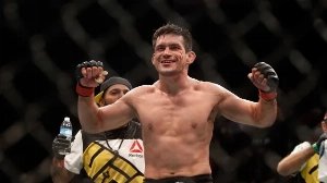 Notícias ao Minuto Brasil - Esporte - Disseminar a prática do jiu-jítsu compensou derrotas no UFC, diz Demian Maia