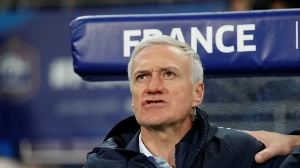 Notícias ao Minuto Brasil - Esporte - Vitória já garante a Deschamps recorde de técnico com mais jogos em Copas do Mundo
