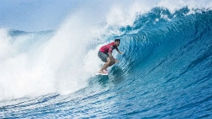 Notícias ao Minuto Brasil - Esporte - Filipinho elimina Medina mais uma vez no surfe, agora na Nova Zelândia