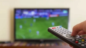Notícias ao Minuto Brasil - Esporte - Saiba mudanças na programação de Globo e SBT devido ao jogo do Brasil