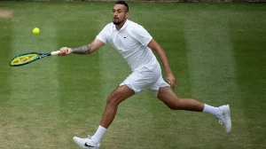 Notícias ao Minuto Brasil - Esporte - Kyrgios recebe suspensão de um mês depois de ser pego no antidoping por uso de cocaína