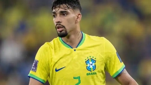 Notícias ao Minuto Brasil - Esporte - Paquetá relembra acusação sobre apostas: 'Era difícil dar um sorriso'