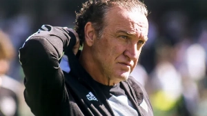 Notícias ao Minuto Brasil - Esporte - Cuca bate metas e Santos terá três competições no 2º semestre após 5 anos