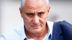 Notícias ao Minuto Brasil - Esporte - Tite revela arrependimento por pênaltis na Copa de 2022
