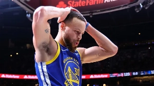 Notícias ao Minuto Brasil - Esporte - Stephen Curry diz que jogadores da NBA 'são mal remunerados'