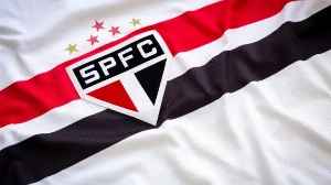 Notícias ao Minuto Brasil - Esporte - São Paulo deve R$ 51 milhões em comissões a empresários e agentes