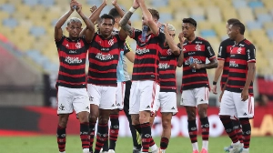 Notícias ao Minuto Brasil - Esporte - Com desfalques, Flamengo visita o Cuiabá ainda com o sonho do título do Brasileirão