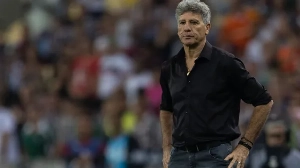Notícias ao Minuto Brasil - Esporte - Renato Gaúcho é demitido do Vasco, que está na zona de rebaixamento do Brasileiro