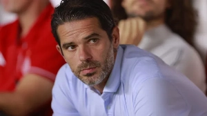 Notícias ao Minuto Brasil - Esporte - Ex-Real Madrid e seleção argentina, Fernando Gago passa procedimento cardiovascular