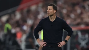 Notícias ao Minuto Brasil - Esporte - Oficial: Chelsea anuncia Xabi Alonso como novo treinador