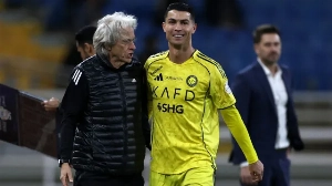 Notícias ao Minuto Brasil - Esporte - Al-Nassr, de Cristiano Ronaldo, anuncia saída do técnico Jorge Jesus