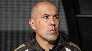 Notícias ao Minuto Brasil - Esporte - Flamengo supera Vitória na Copa do Brasil e segue 100% há 6 jogos