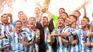 Notícias ao Minuto Brasil - Esporte - Futebol arte: Imagens clássicas de momentos da Copa do Mundo que nunca serão esquecidos