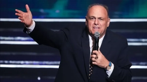 Notícias ao Minuto Brasil - Esporte - Lenda do basquete, Oscar Schmidt passa mal e é encaminhado a hospital em SP