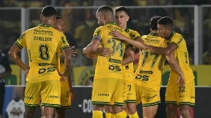 Notícias ao Minuto Brasil - Esporte - Mirassol aposta em bom resultado em casa para sair na frente da LDU nas oitavas da Libertadores