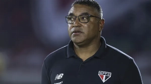 Notícias ao Minuto Brasil - Esporte - Roger 'ressuscita' cria da base do São Paulo alvo da seleção da Suíça
